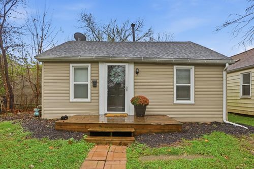 461 Watt St, Circleville, OH, 43113-1860 | Card Image