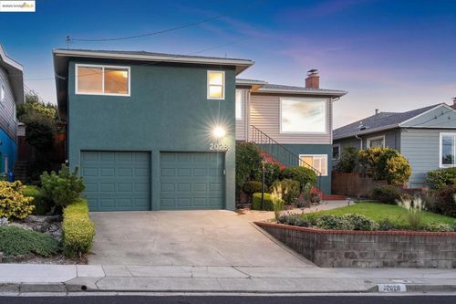 2028 Mira Vista Dr, El Cerrito, CA, 94530 | Card Image