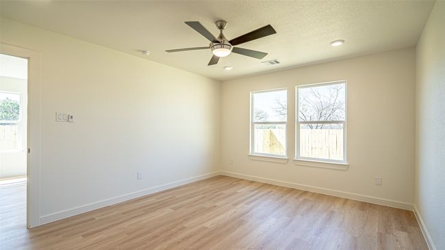 924 Bosque River Dr, House other with 3 bedrooms, 2 bathrooms and null parking in Granbury TX | Image 17