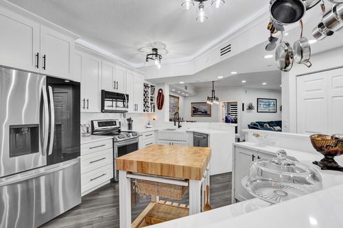 apt-209-7755 Yardley Dr, Tamarac, FL, 33321-0842 | Card Image