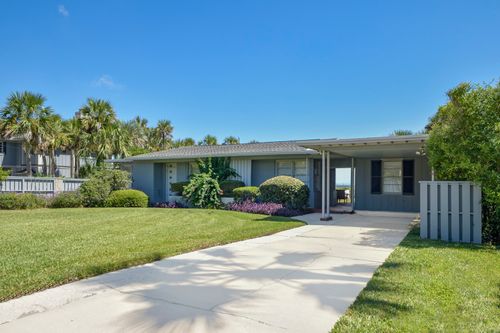 4242 S Fletcher Ave, Fernandina Beach, FL, 32034-4317 | Card Image