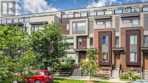 26 Caroline Carpenter Grove, North York, ON, M3K0B1 | Card Image