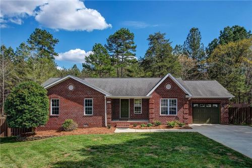 5179 Huff Ct, Randleman, NC, 27317-8233 | Card Image