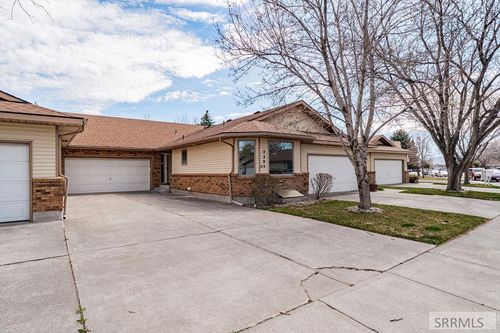 2305 Henryanna Ave, Idaho Falls, ID, 83404-8010 | Card Image