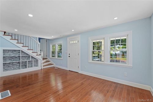 58 Whippoorwill Rd E, North Castle, NY, 10504-1421 | Card Image