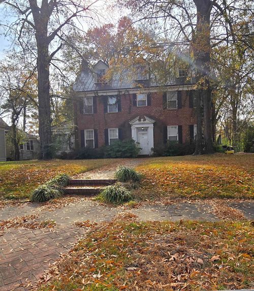 402 W Martin Pl, Pine Bluff, AR, 71601-4940 | Card Image