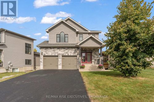 1704 Reginald Bart Dr, Kingston, ON, K7K0E7 | Card Image
