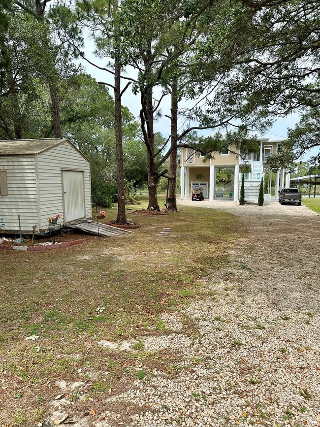 16441 Sw 120 Th Pl, House other with 2 bedrooms, 2 bathrooms and null parking in CEDAR KEY FL | Image 52