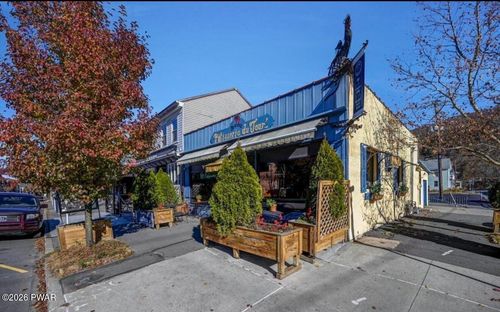 501 Main St, Honesdale, PA, 18431-1840 | Card Image