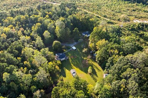 2533 Beech Forest Rd, Kenbridge, VA, 23944-3800 | Card Image