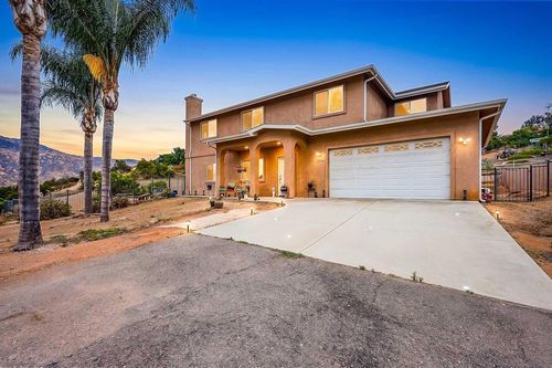 11968 Demi Lee Ln, Lakeside, CA, 92040-1408 | Card Image