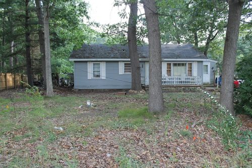 5314 124th Ave, Fennville, MI, 49408-9597 | Card Image