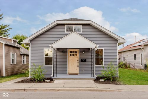 128 1st St, Tipton, IN, 46072-1804 | Card Image