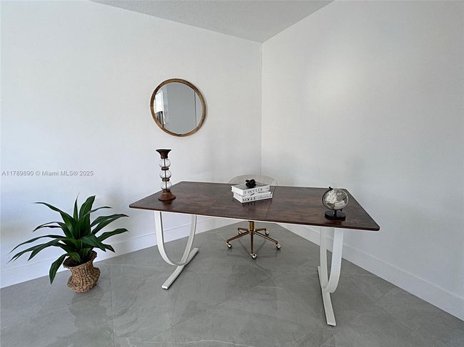 8911 Nw 7 Th Ct, House other with 3 bedrooms, 2 bathrooms and null parking in Pembroke Pines FL | Image 15