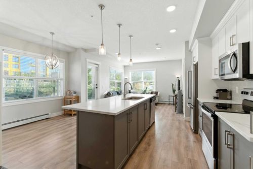 118-19661 40 St Se, Calgary, AB, T3M3H3 | Card Image