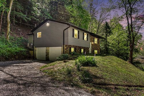 7670 Buckeye Rd, Sugar Grove, OH, 43155-9762 | Card Image