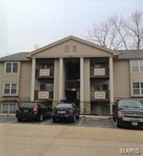 apt-6-2506 Creve Coeur Mill Rd, Maryland Heights, MO, 63043-1178 | Card Image