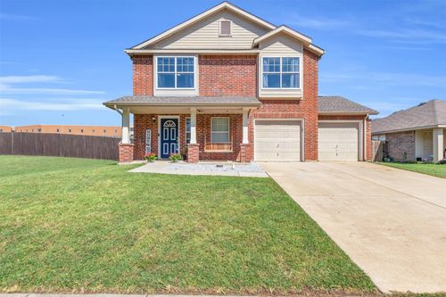 720 Deauville Dr, Fort Worth, TX, 76108-4668 | Card Image