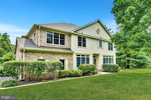119 Saint Clair Ct, Princeton, NJ, 08540-7345 | Card Image