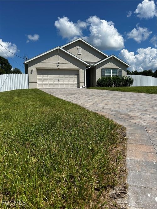 3833 Ne 17th Ave, CAPE CORAL, FL, 33909-7343 | Card Image