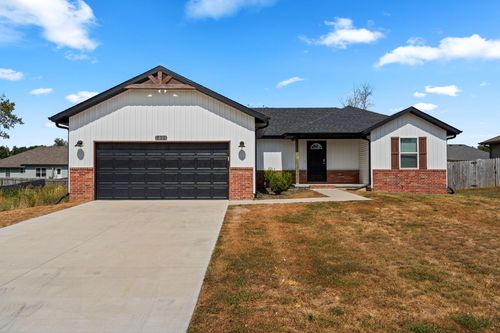 301 E Rosalie, Strafford, MO, 65757-4222 | Card Image