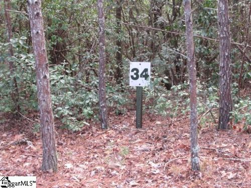 15 Matthews Creek Ln, Cleveland, SC, 29635-9332 | Card Image