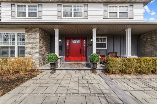 905 Cedarbrae Ave, Milton, ON, L9T3W9 | Card Image