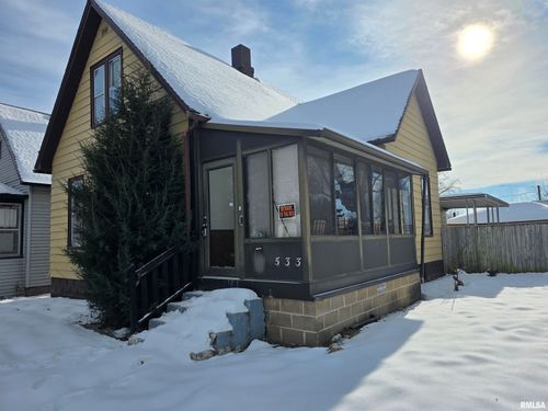 533 6th Ave N, Clinton, IA, 52732-3912 | Card Image