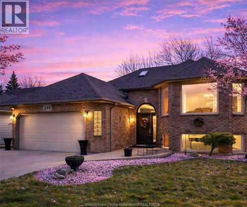 248 Ashwood Court, Lakeshore, ON, N0R1A0 | Card Image