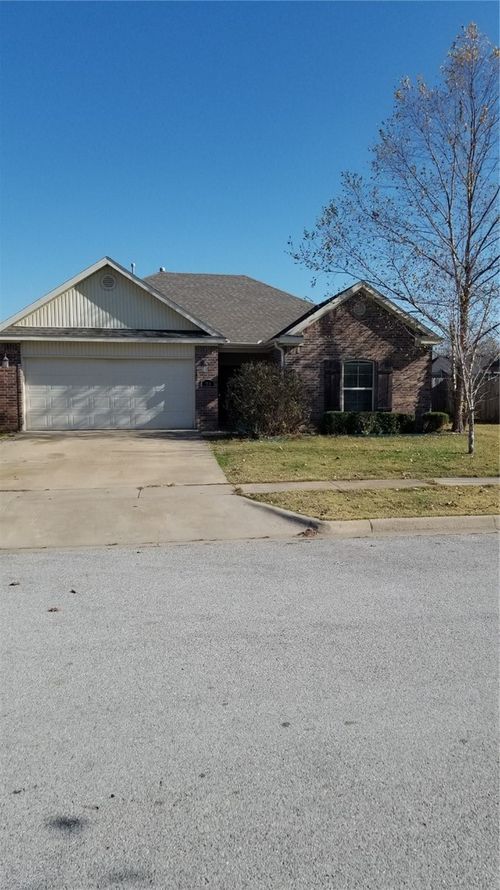 1276 S Blue Willow Ave, Fayetteville, AR, 72701-8241 | Card Image
