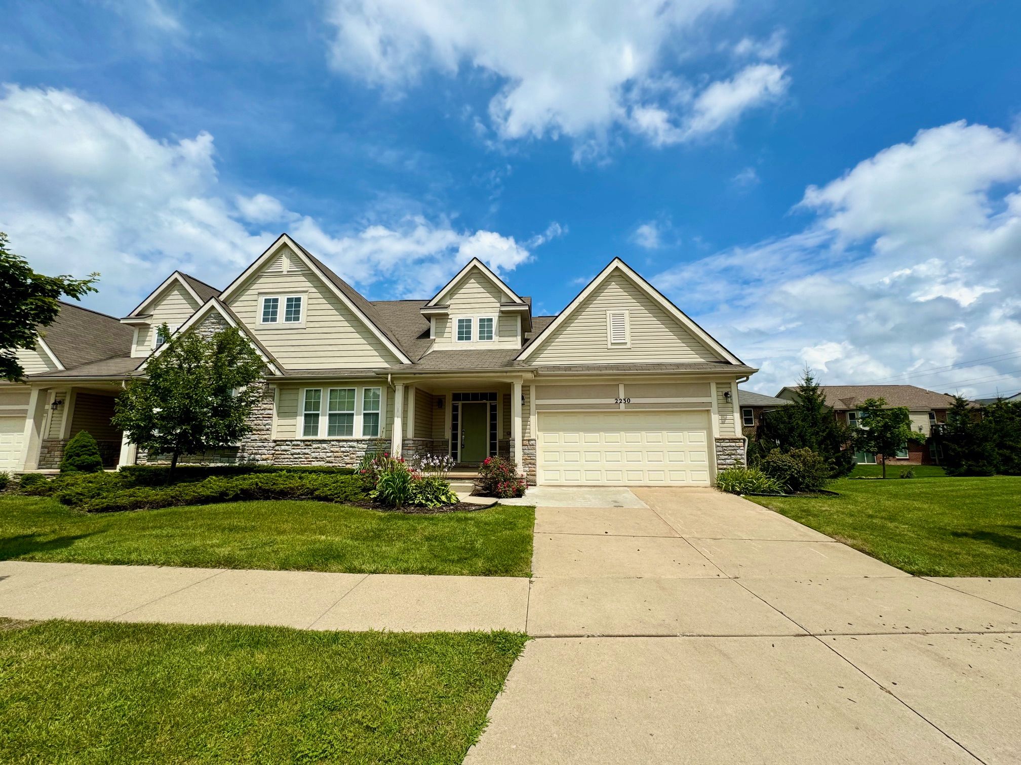 Palmetto , Commerce Township, MI 48382