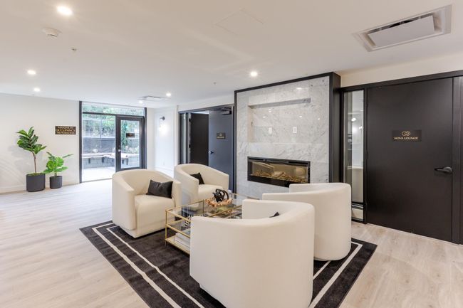 Lobby featuring recessed lighting and floor to ceiling windows | Image 24