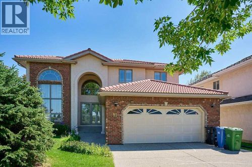 81 Edgevalley Way Nw, Calgary, AB, T3A4X7 | Card Image