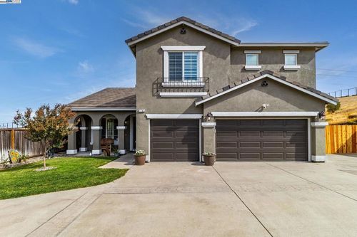1185 Brooktrail Dr, Pittsburg, CA, 94565-7636 | Card Image