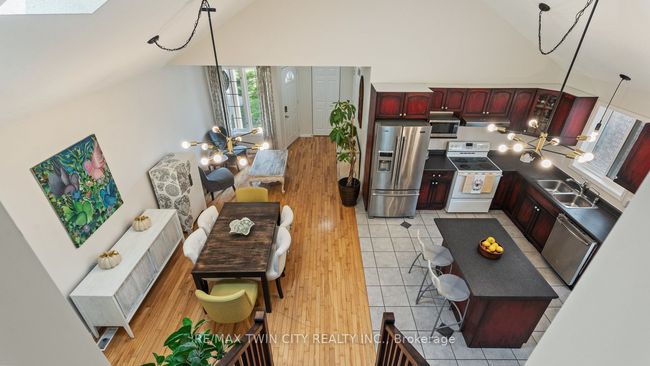 7 Fletcher Crt, House other with 5 bedrooms, 3 bathrooms and 3 parking in Guelph ON | Image 14