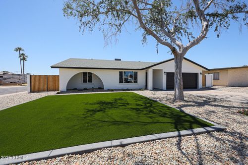 11202 N 43rd Dr, Glendale, AZ, 85304-4106 | Card Image