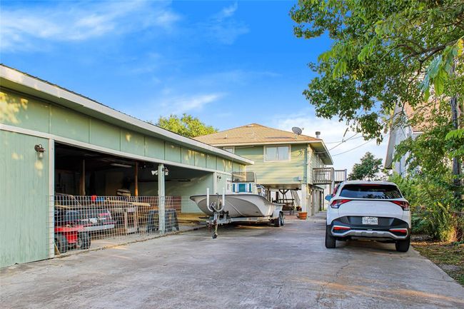 1437 John St, House other with 2 bedrooms, 3 bathrooms and null parking in San Leon TX | Image 40