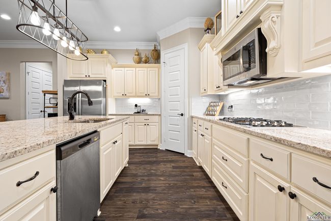 155 Corinne Way, House other with 3 bedrooms, 2 bathrooms and null parking in Tatum TX | Image 19