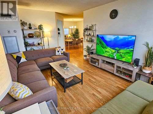 1206-12 Laurelcrest St, Brampton, ON, L6S5Y4 | Card Image