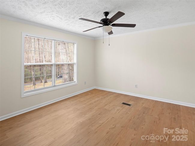 530 Gilreath Loop Rd, House other with 3 bedrooms, 2 bathrooms and null parking in Mills River NC | Image 17