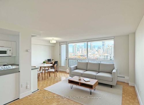 2010-666 Spadina Ave., Toronto, ON, M5S2H8 | Card Image