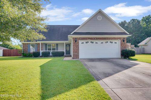 267 Livingston Dr, Raeford, NC, 28376-7061 | Card Image