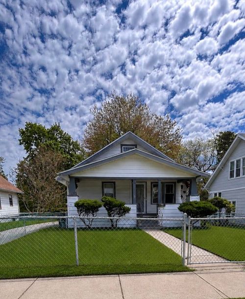 154 Wabash Ave N, Battle Creek, MI, 49017-4753 | Card Image