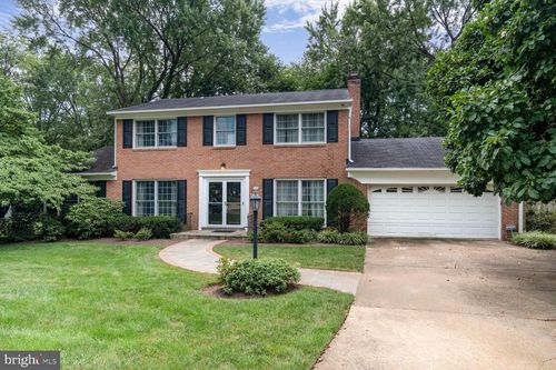 1311 Capulet Ct, MCLEAN, VA, 22102-2756 | Card Image