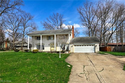 5365 Sampson Dr, Girard, OH, 44420-3504 | Card Image