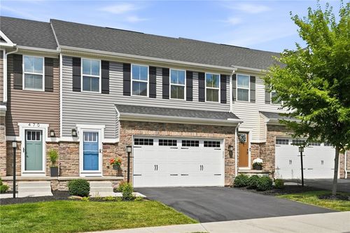 472 Whitetail Meadows Trl, Mars, PA, 16046-4134 | Card Image