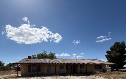 19444 Saint Anthony Ave, El Mirage, CA, 92301-9596 | Card Image