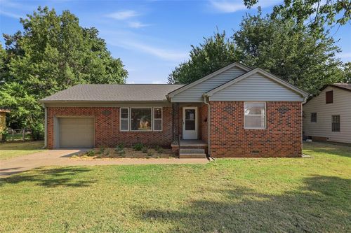 1207 Huntington Way, Norman, OK, 73069 | Card Image