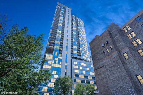 apt-3206-303 W Ohio St, Chicago, IL, 60654-7973 | Card Image