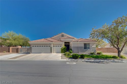 6246 Galileo Dr, Las Vegas, NV, 89149-1385 | Card Image